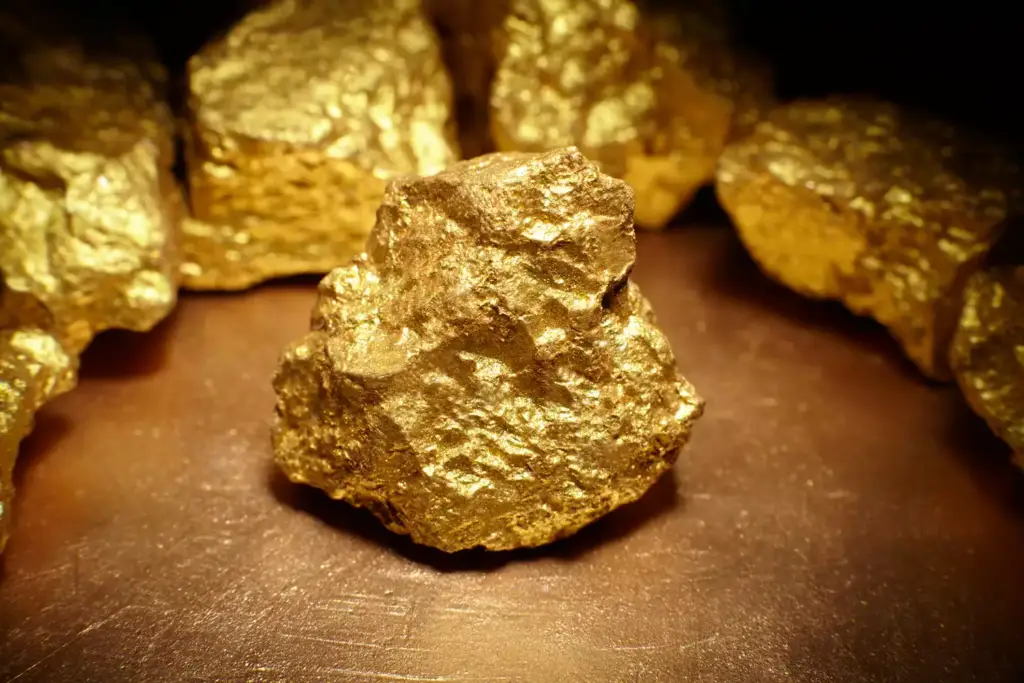 Close-up of gold nuggets representing Rajasthan's new mineral wealth.
